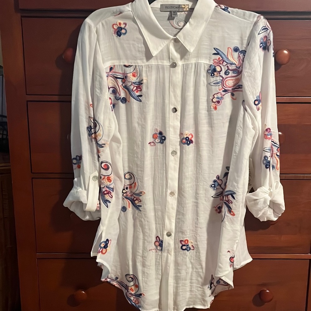 Embroidered blouse